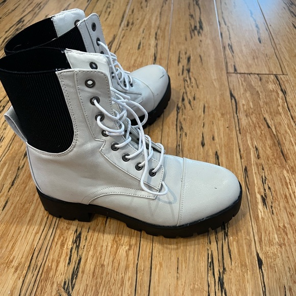 Seven7 Jadon Ivory Combat Boots - Picture 15 of 15